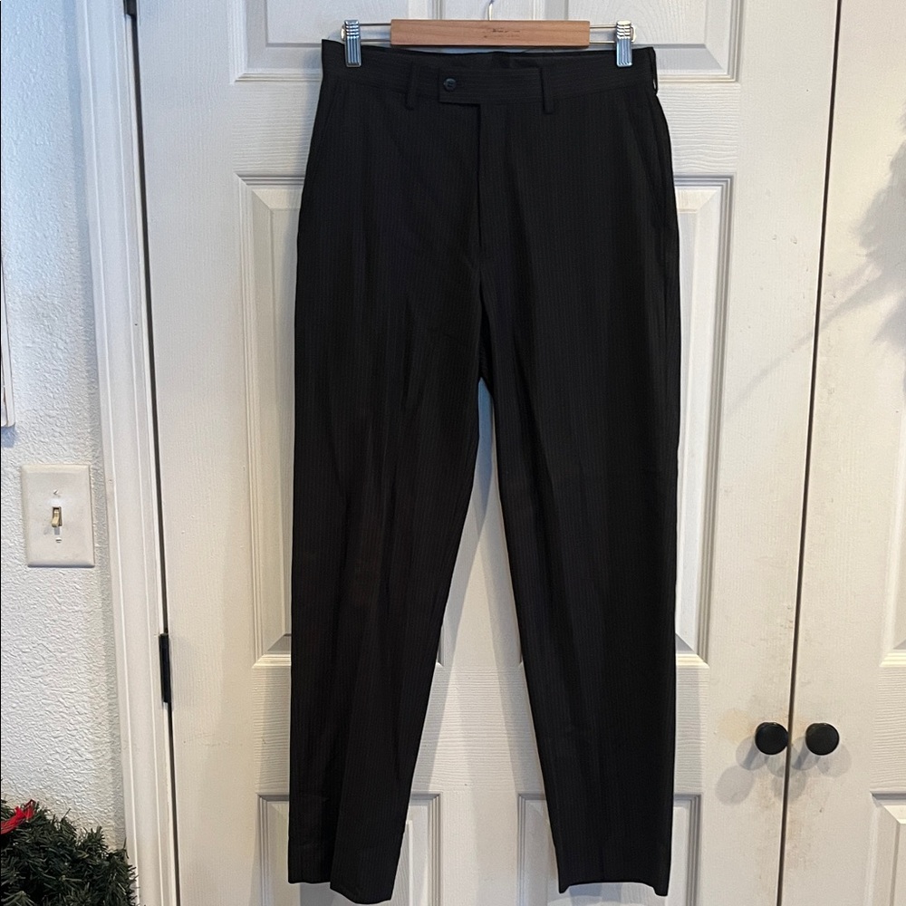 JF J.Ferrar Men's Black and White Pinstriped Dress Pants